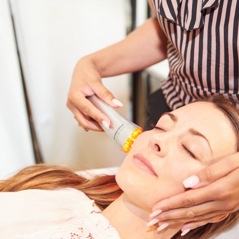 Luisa Wietzoreck, Vivi Schmidt