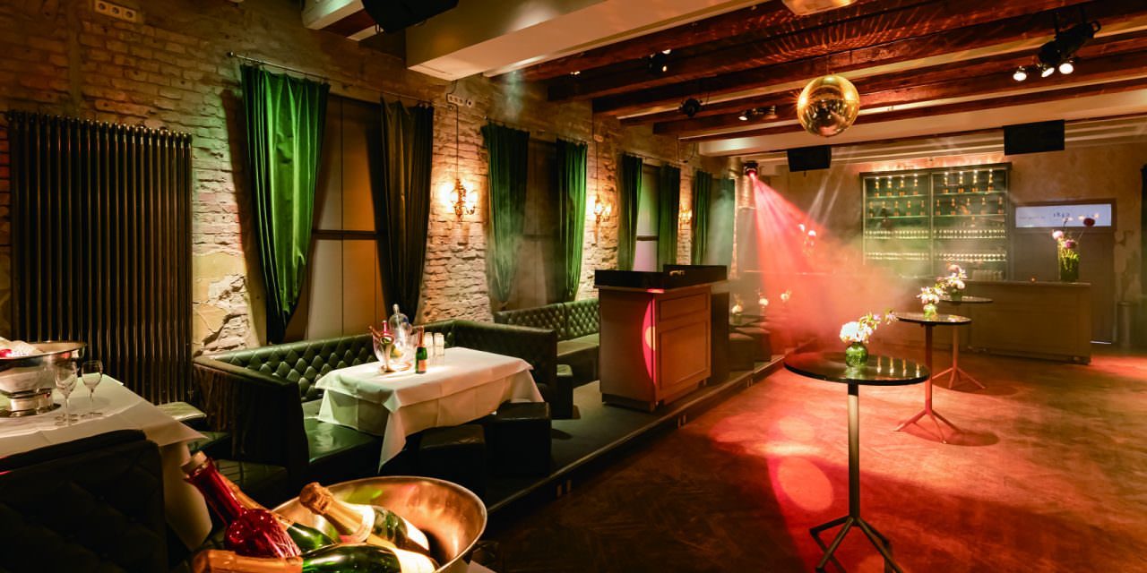 BallroomA_02-1280×960